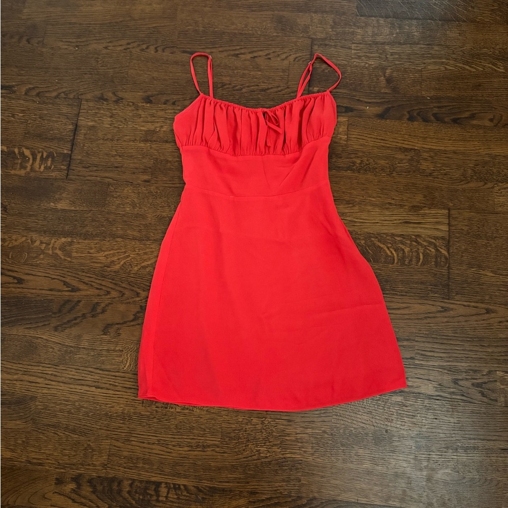 Aritzia Sunday Best Delilah View 4